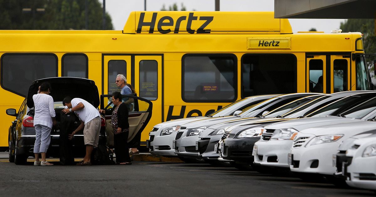 Hertz podría recuperarse si vende más 182.000 vehículos de su flota