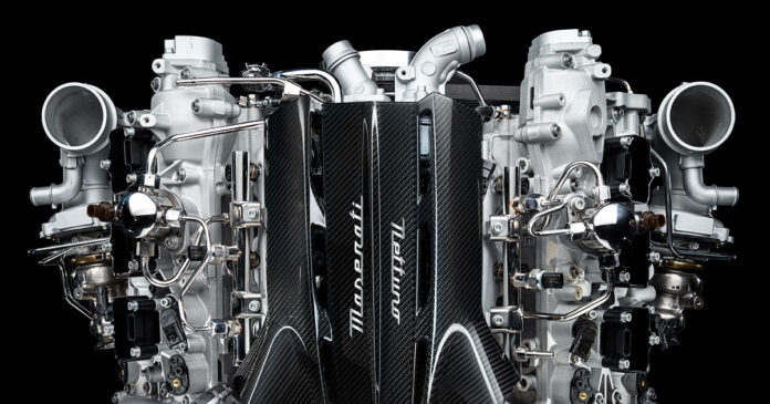 Motor Maserati MC20