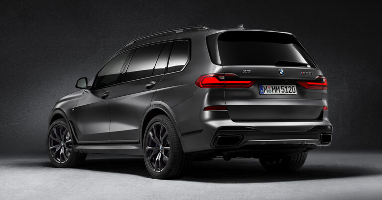BMW X7 Dark Shadow Edition