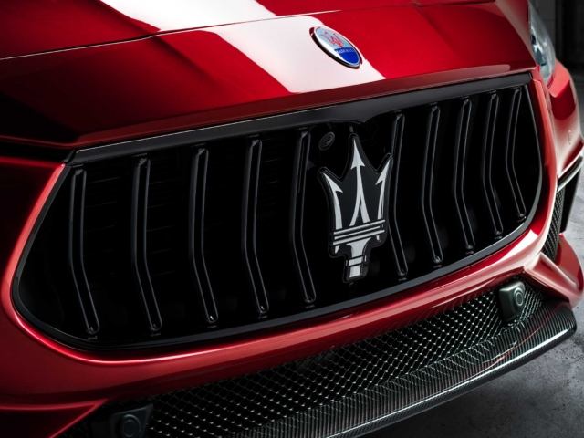 Maserati Ghibli Quattroporte Trofeo