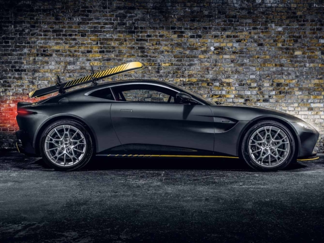 Aston Martin Vantage 007 Edition