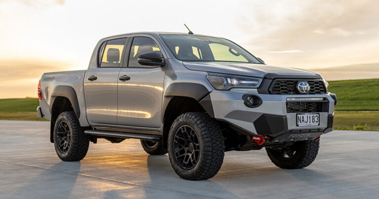 Toyota Hilux Mako