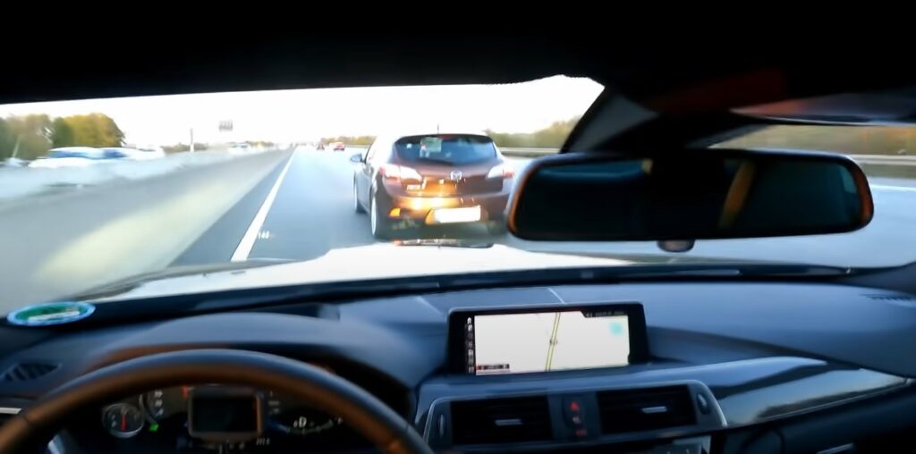 BMW choque Mazda Autobahn
