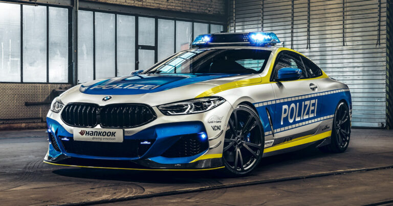 BMW M850i Coupe policía