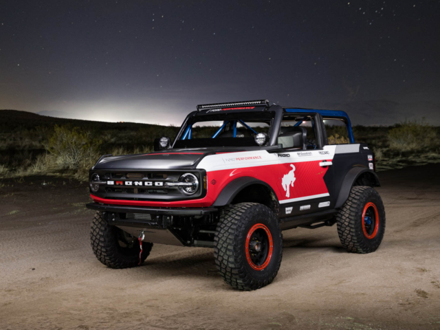 Ford Bronco 4600 Race Truck