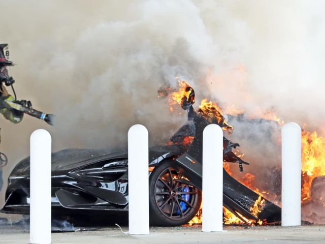 McLaren 765LT incendió