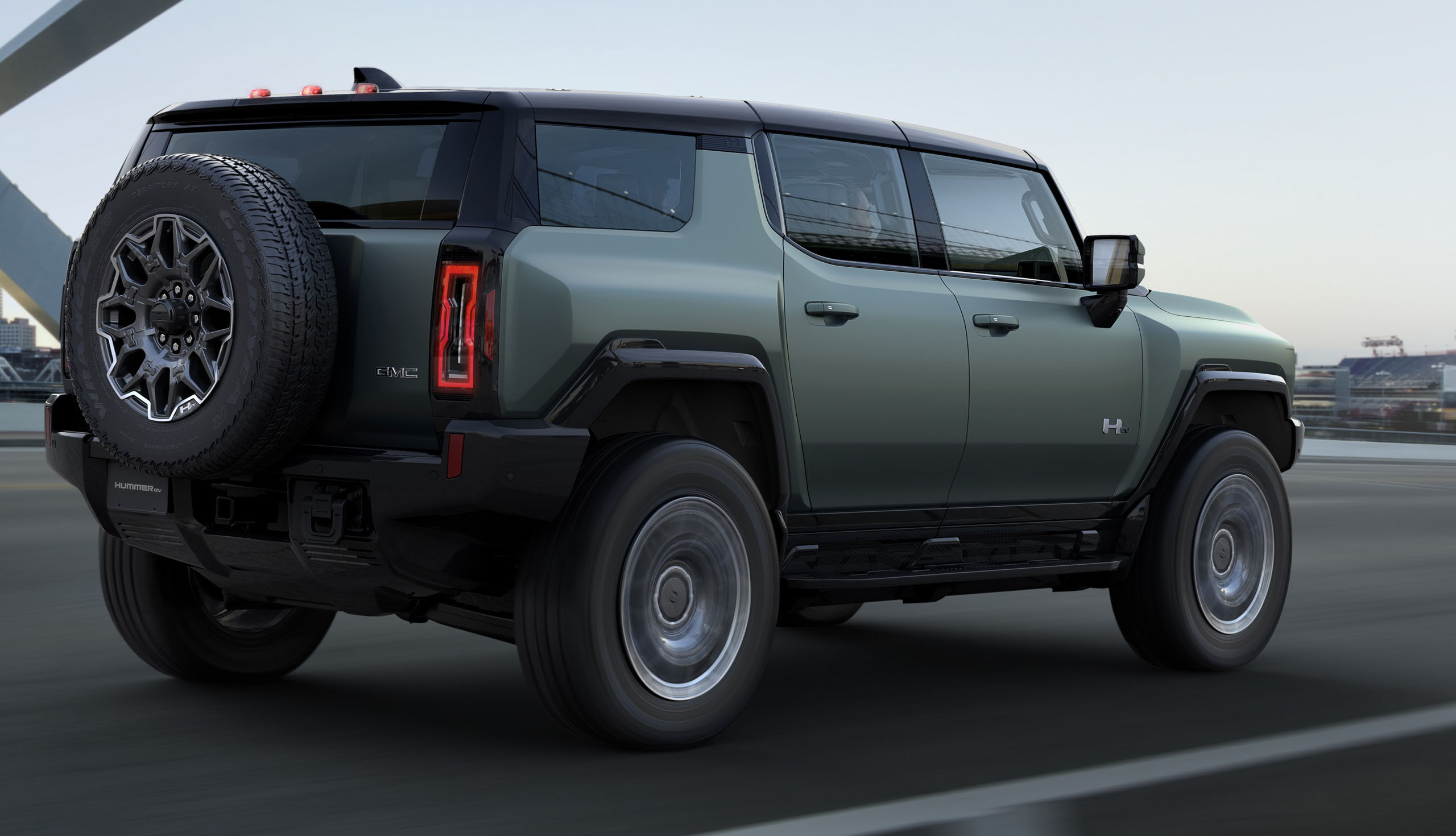 El nuevo Hummer EV SUV llegará pisando fuerte en 2023, con todo el off ...