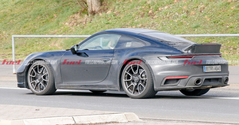 Porsche 911 Sport Classic espiado