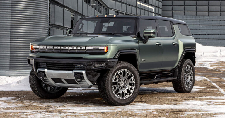 Hummer EV SUV