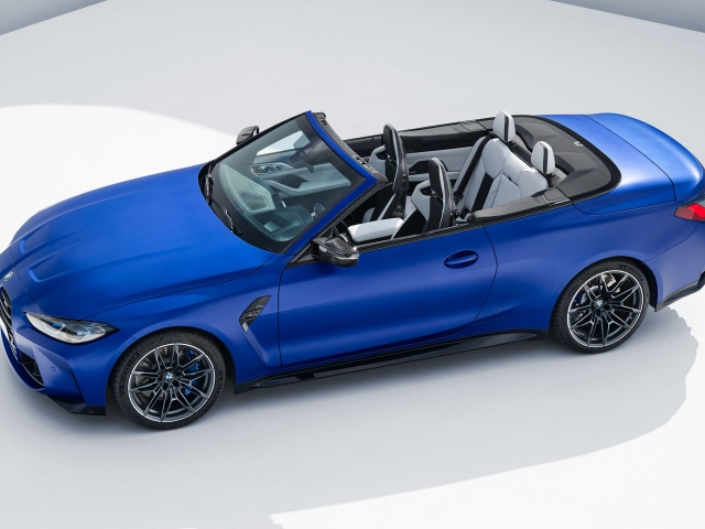 BMW M4 Competition Convertible 6