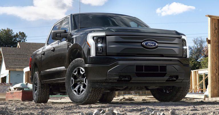 Ford F-150 Lightning Pro