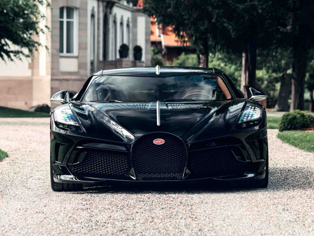Bugatti La Voiture Noire 1