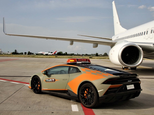 Lamborghini Huracán Follow-me