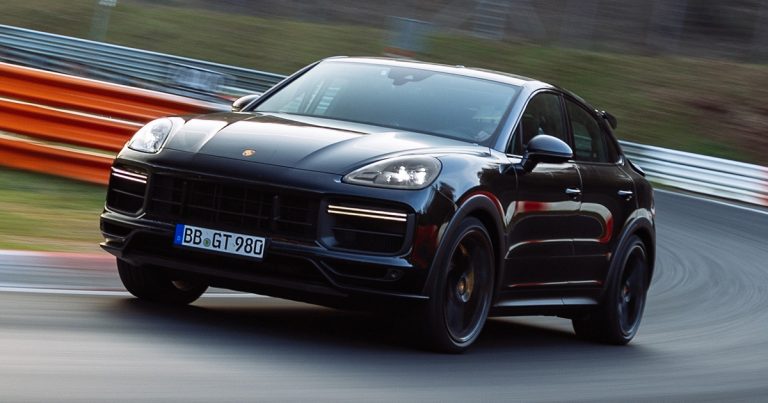 A un lado Audi, el Porsche Cayenne impone un nuevo récord en el Nürburgring