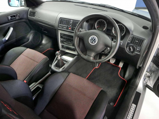 Subasta Volkswagen Golf GTI 12