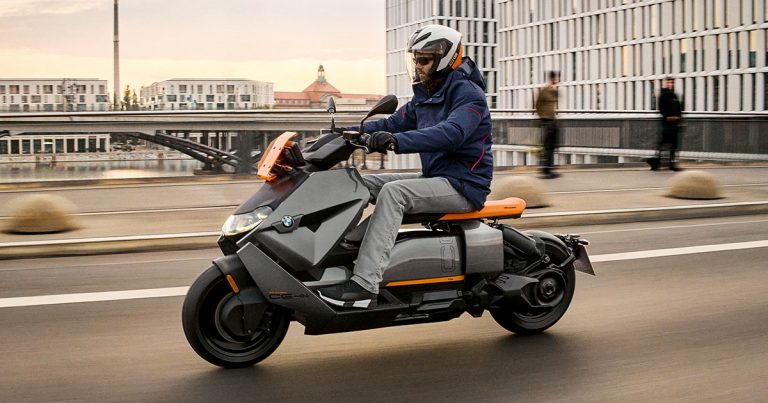 BMW CE 04