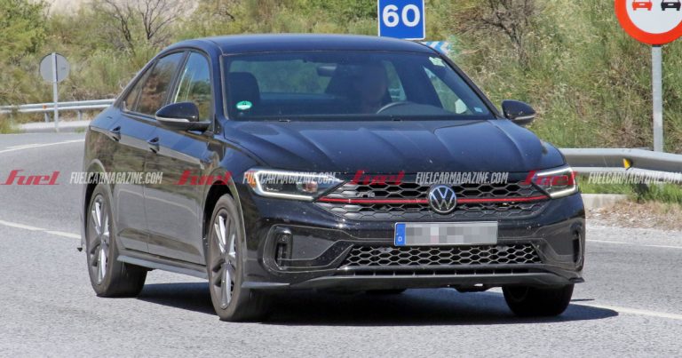 Espía Volkswagen Jetta GLI