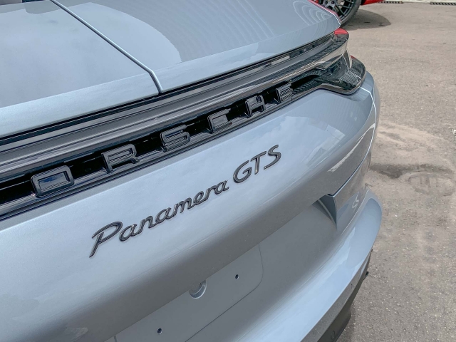 Porsche Panamera Colombia