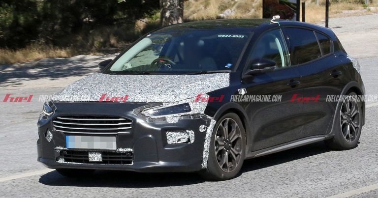 Ford Focus facelift espía