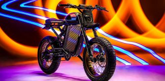 Hot Wheels moto eléctrica