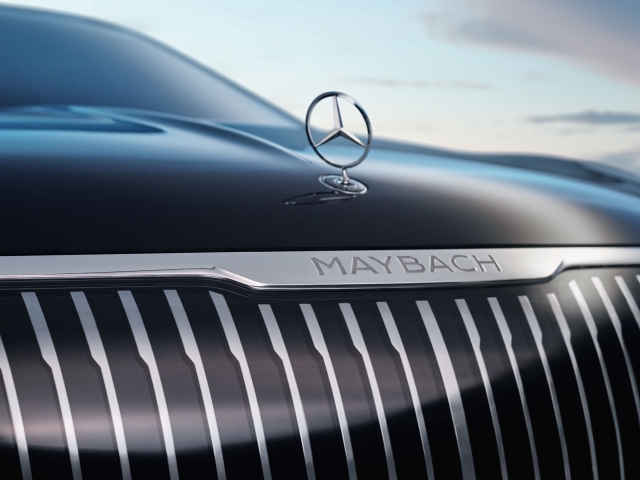 Mercedes-Maybach EQS Concept 2