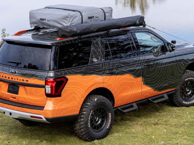 Ford Expedition Timberline Off-Grid concept 12
