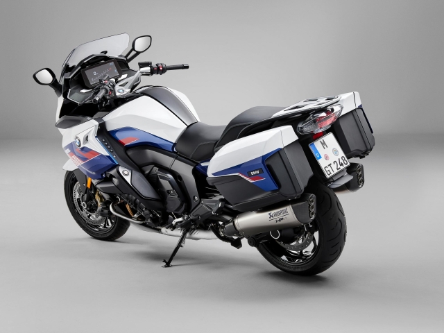 BMW K1600