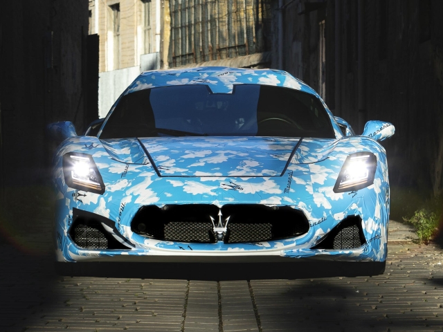 Maserati MC20 convertible