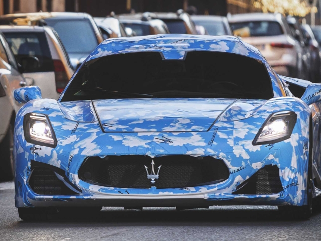 Maserati MC20 convertible