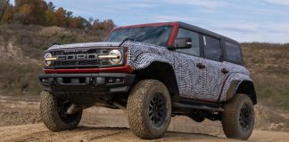 Video Ford Bronco Raptor