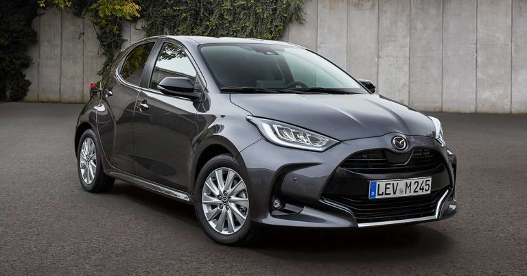 Mazda2 híbrido 2022