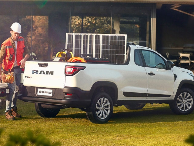 RAM 700 2022 Colombia