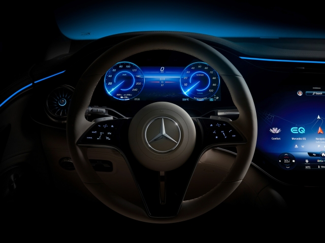 Mercedes-Benz EQS SUV 10