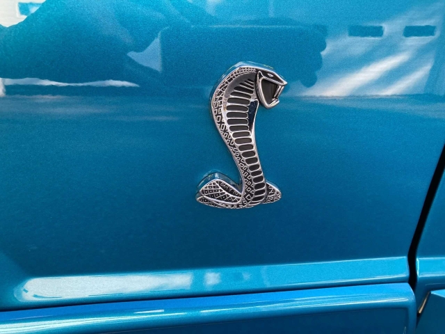 Ford Mustang SVT Cobra subasta 8