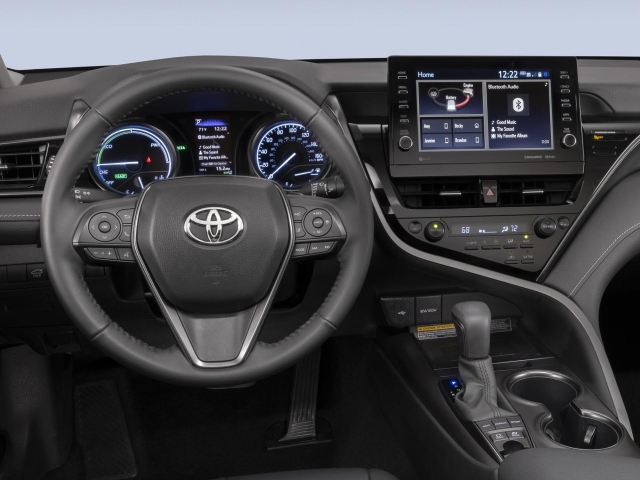 Toyota Camry 2023