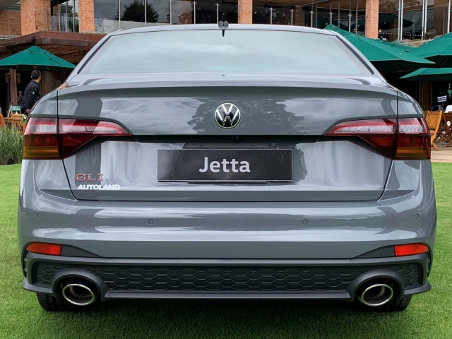 Volkswagen Jetta GLI Colombia 4