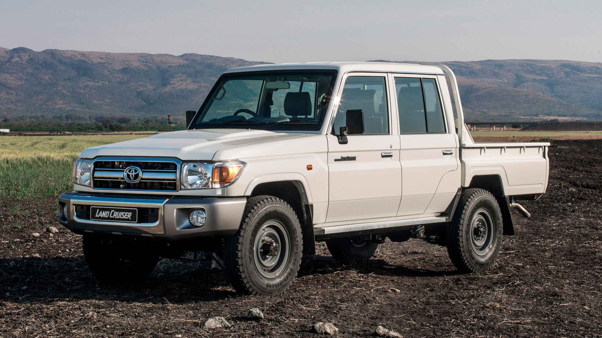 La Toyota Land Cruiser J70 está agotada hasta el 2024 Fuel Car Magazine