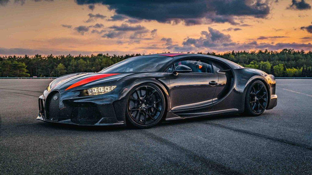 Bugatti 300+