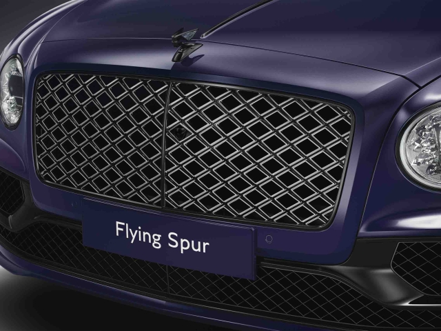 Bentley-Flying-Spur-Mulliner-Blackline