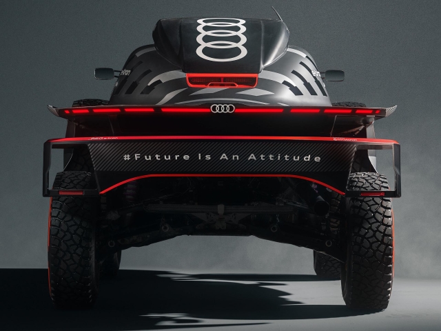 Audi-RS-Q-e-tron-E2