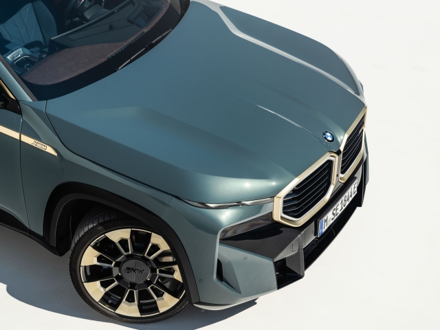 BMW-XM