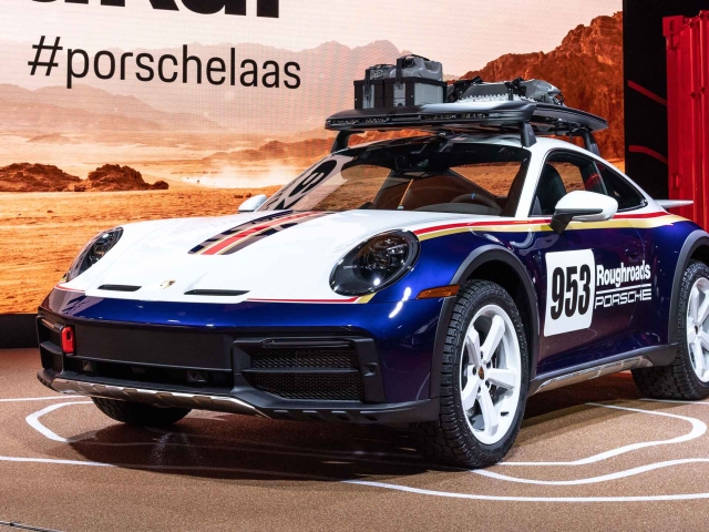 Porsche-911-Dakar-2023