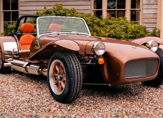 Caterham-Seven-600-2000