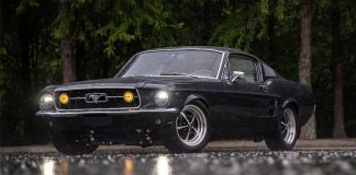 Ford-Mustang-restomod-V8-Coyote-moderno