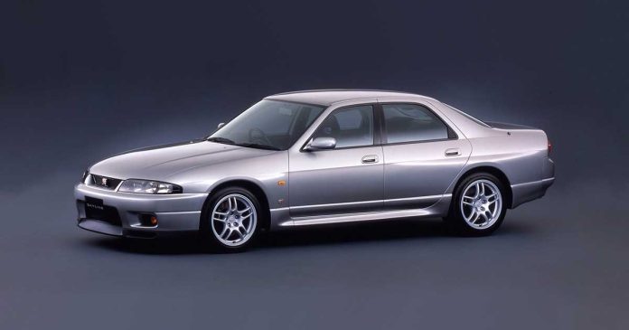 Nissan-Skyline-GT-R-Sedán-Autech-40-aniversario