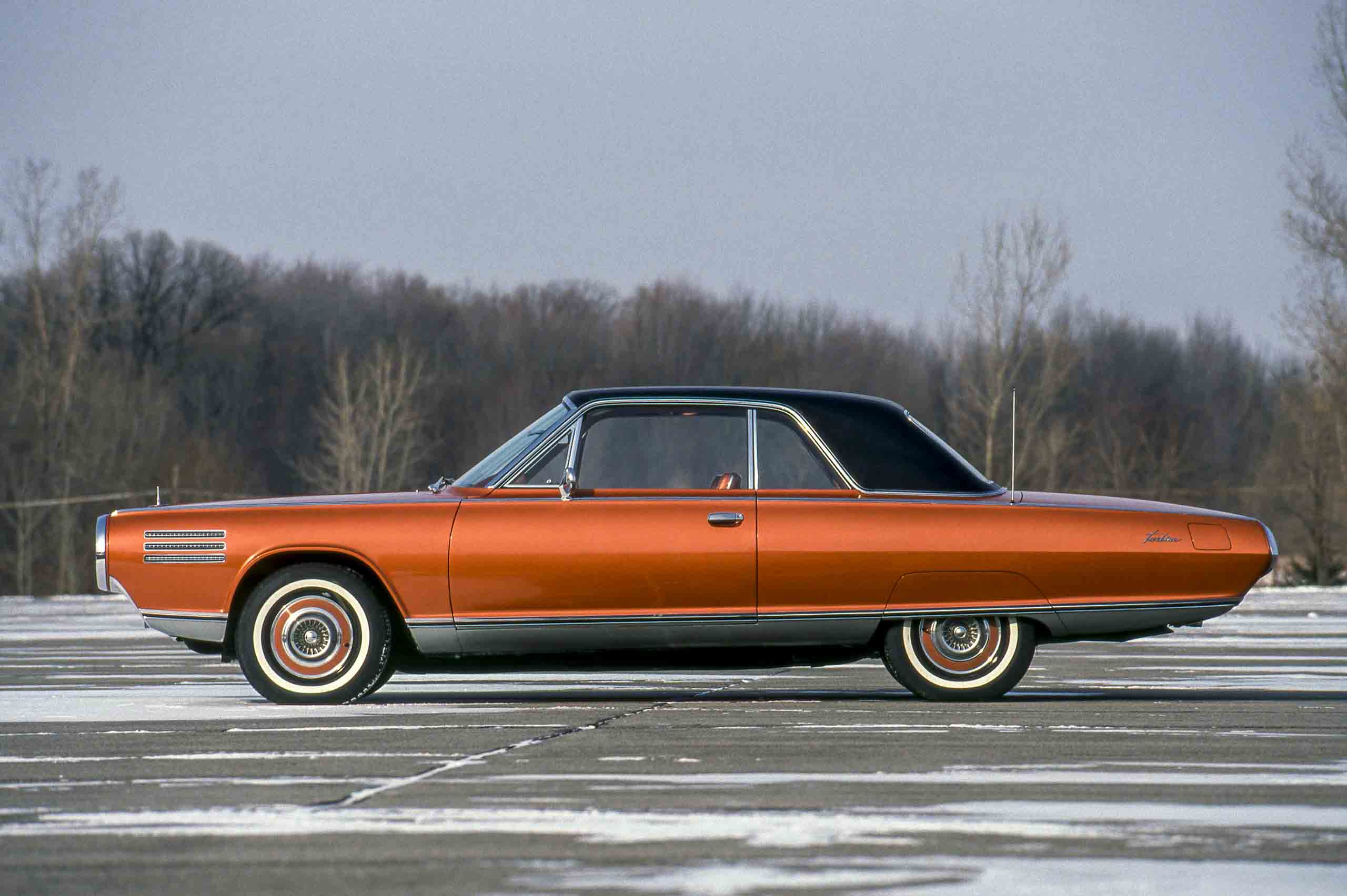 Chrysler-autos-turbina-Turbine-Car-1963