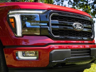 © Ford Ford-F-150-actualización-2024