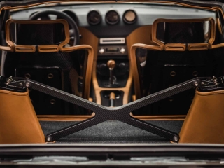 Datsun-240Z-MZR-Evolution-restomod