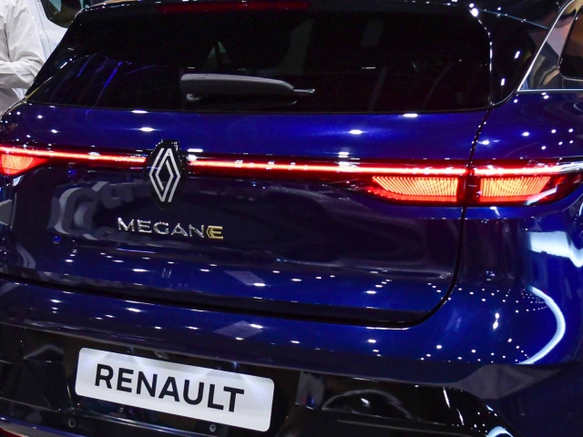 Renault-Mégane-E-Tech-2024-Colombia