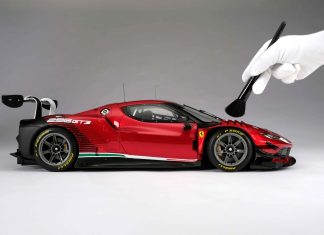 Ferrari 296 réplica escala